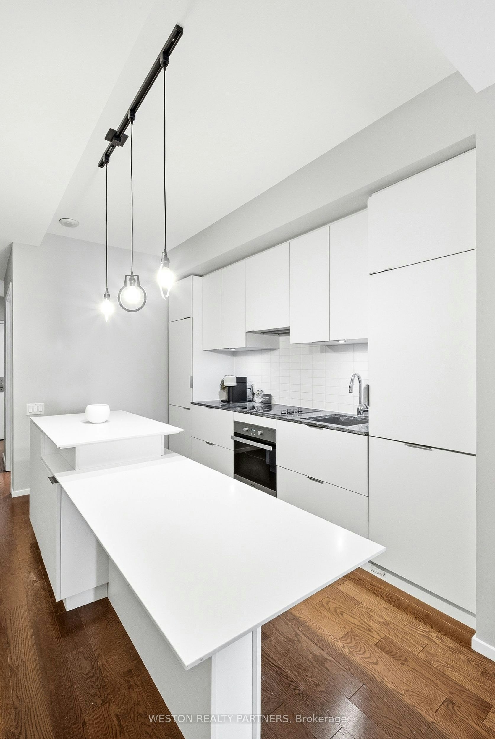 5 St Joseph Street, Toronto, ON, M4Y 0B6 - 2