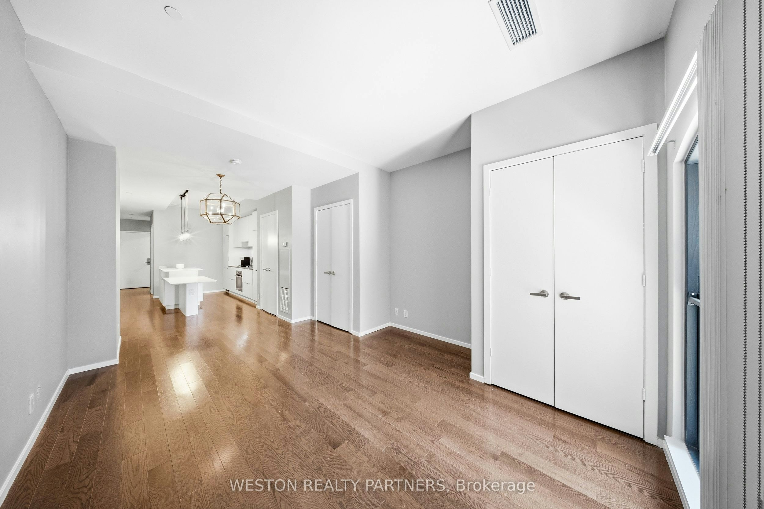 5 St Joseph Street, Toronto, ON, M4Y 0B6 - 12