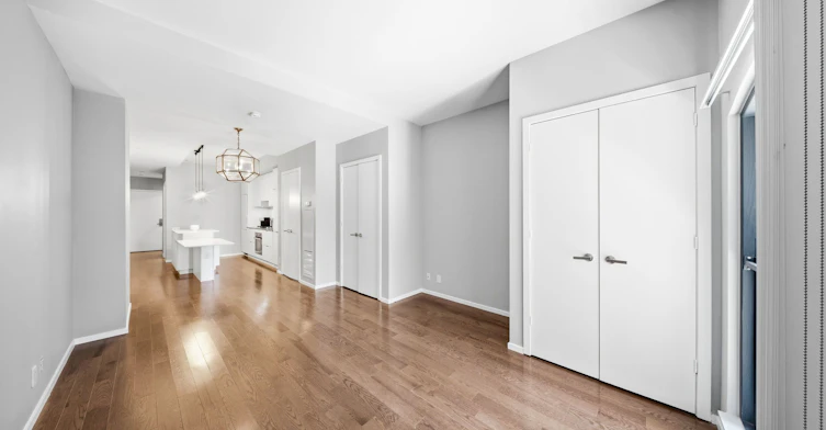 5 St Joseph Street, Toronto, ON, M4Y 0B6 - 12