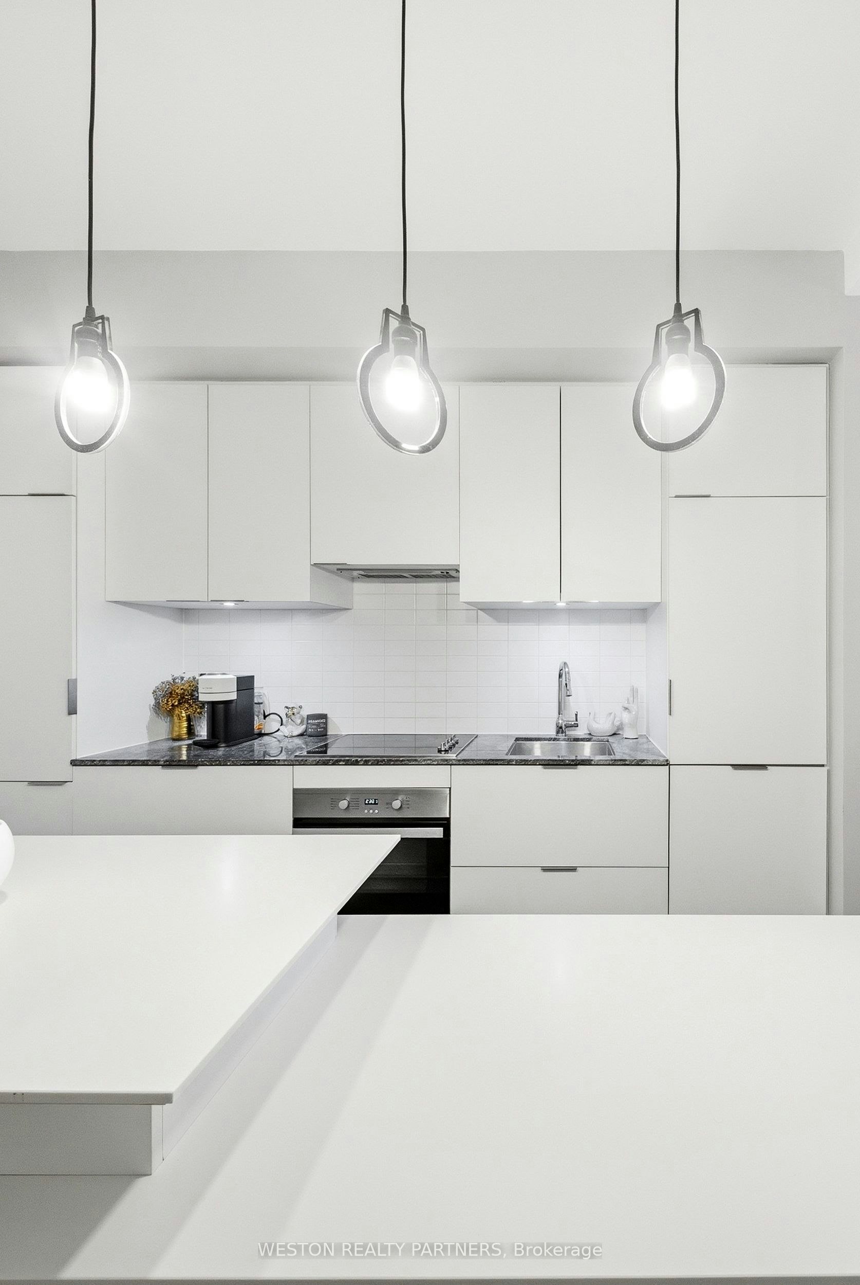 5 St Joseph Street, Toronto, ON, M4Y 0B6 - 4