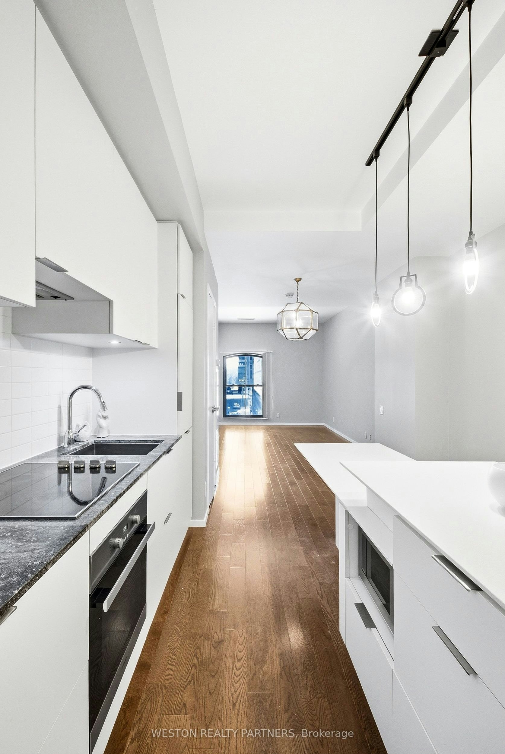 5 St Joseph Street, Toronto, ON, M4Y 0B6 - 5