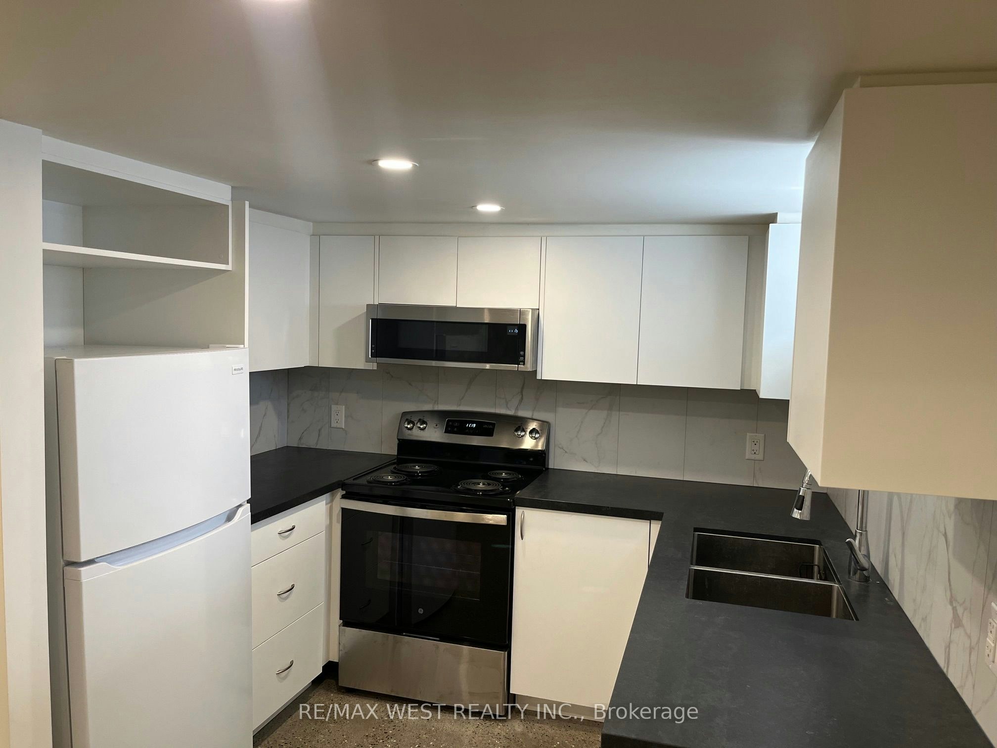 Basement-7 Blandford Street, Toronto, ON, M6E 3A6 - 5