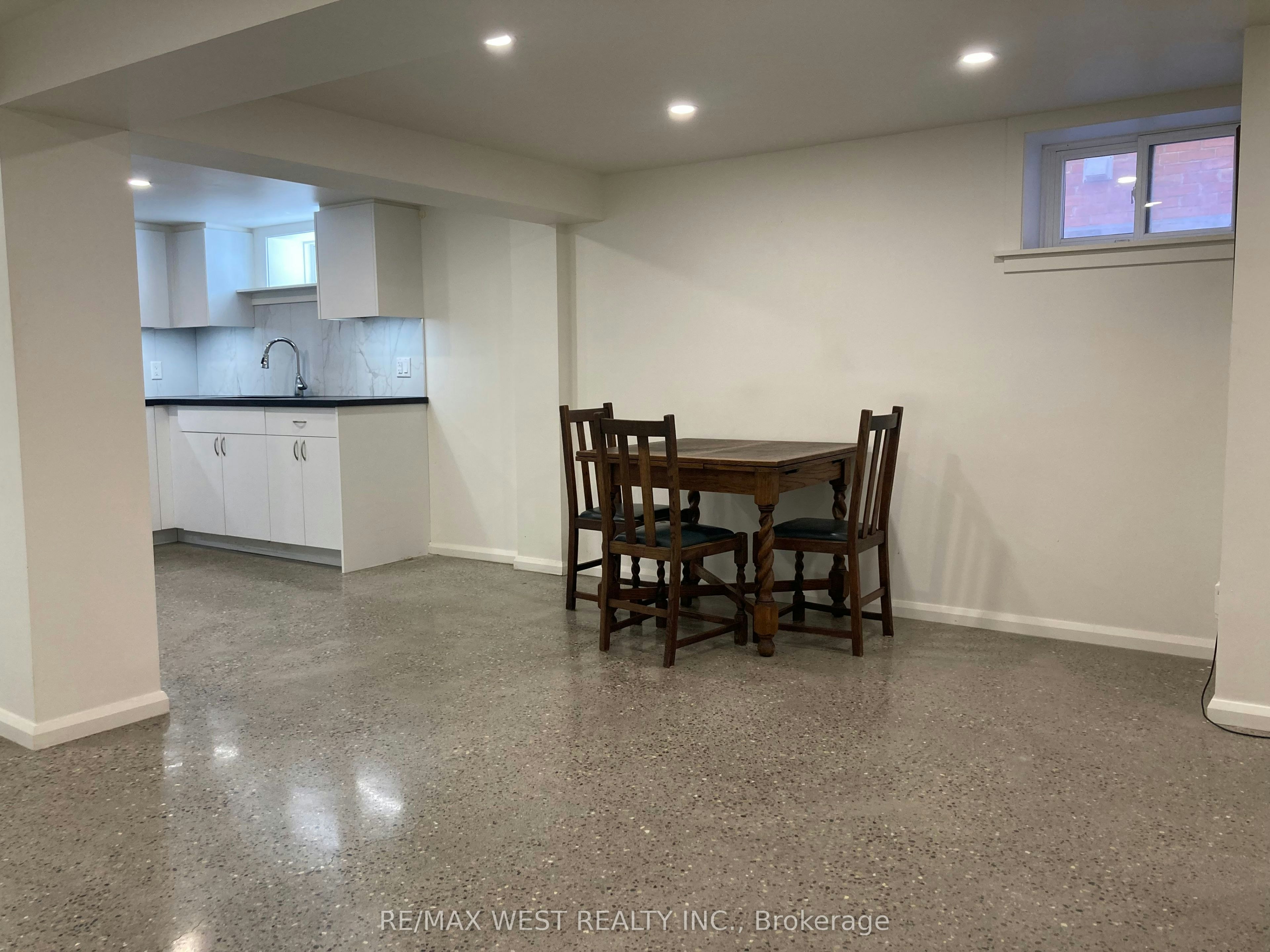 Basement-7 Blandford Street, Toronto, ON, M6E 3A6 - 7