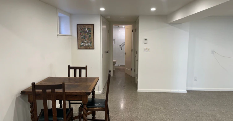 Basement-7 Blandford Street, Toronto, ON, M6E 3A6 - 9