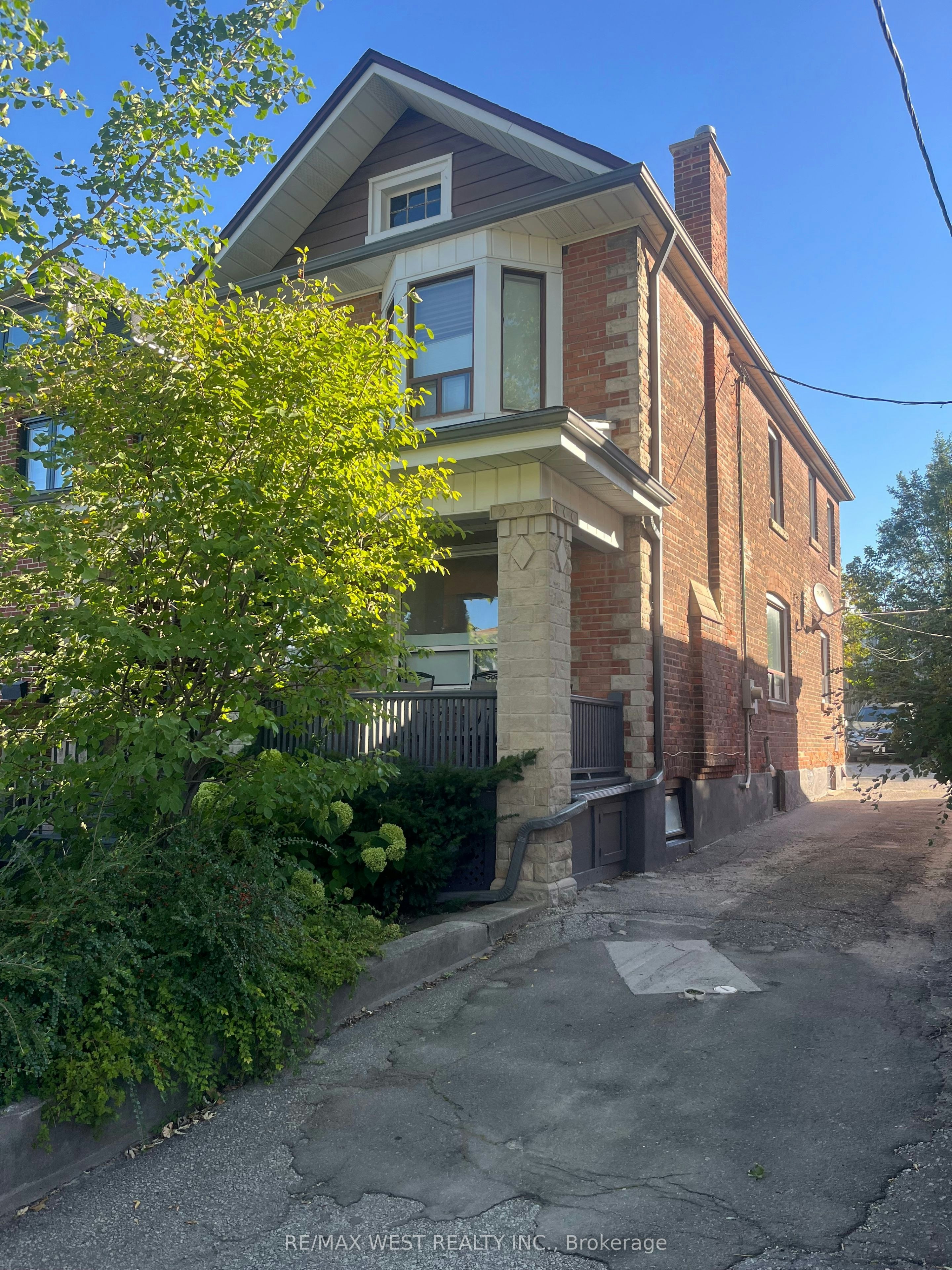 Basement-7 Blandford Street, Toronto, ON, M6E 3A6 - 2
