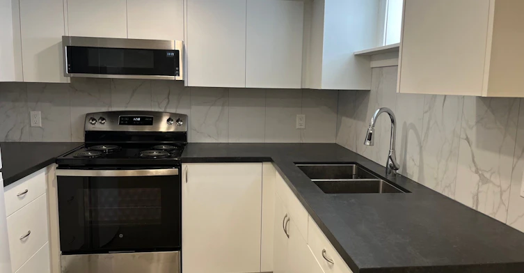 Basement-7 Blandford Street, Toronto, ON, M6E 3A6 - 4