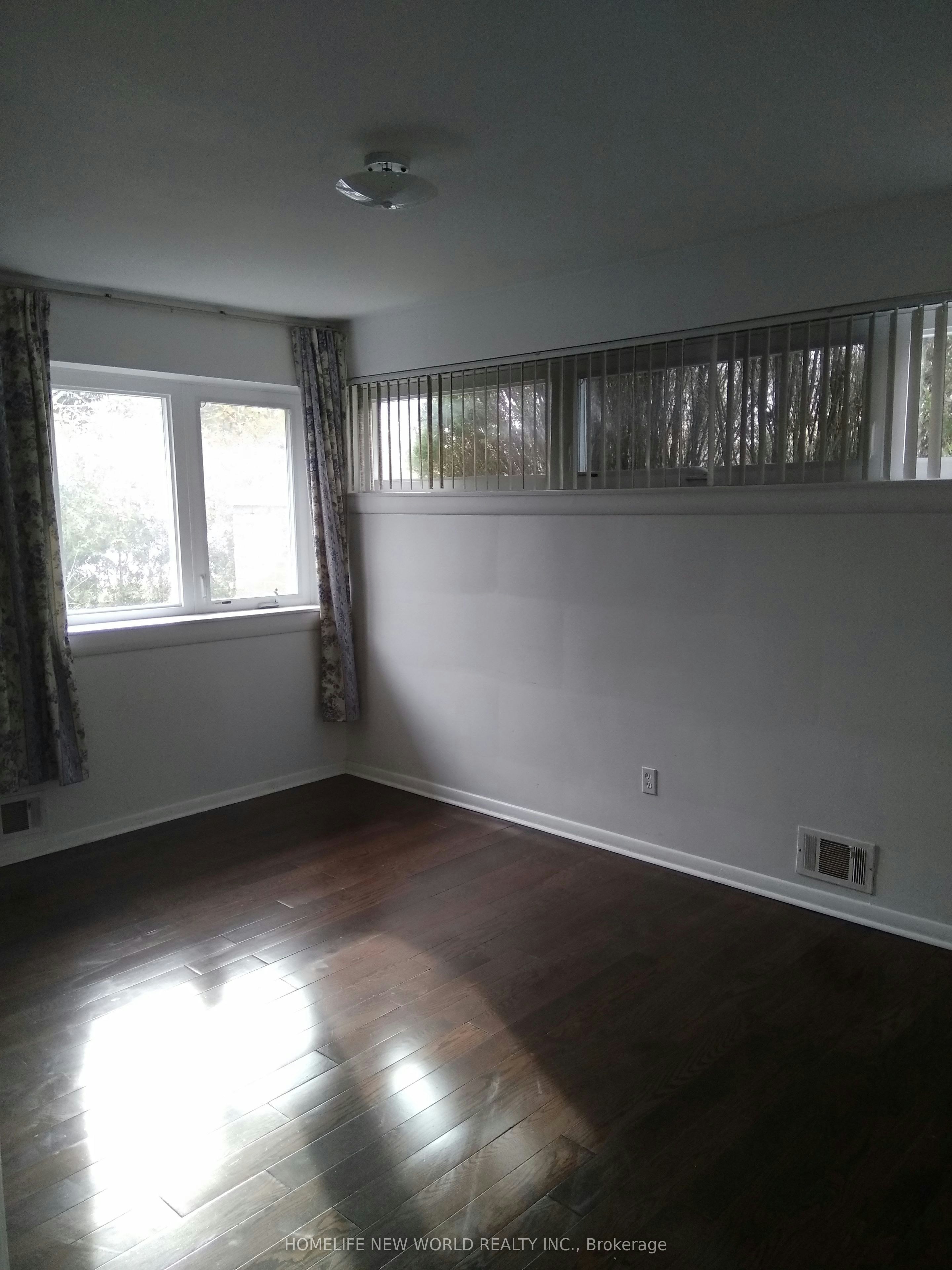 96 Berkinshaw Crescent, Toronto, ON, M3B 2T2 - 7