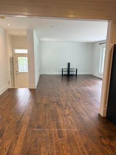 Main Floor-16 Urbandale Avenue, Toronto, ON, M2M 2H1 - 4