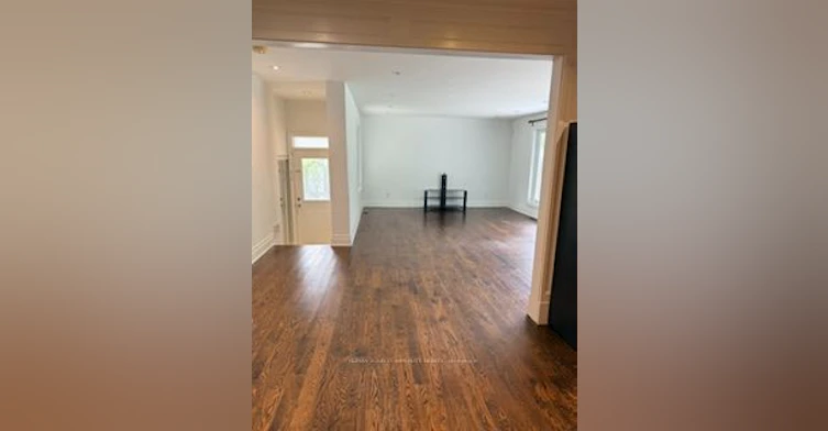 Main Floor-16 Urbandale Avenue, Toronto, ON, M2M 2H1 - 4