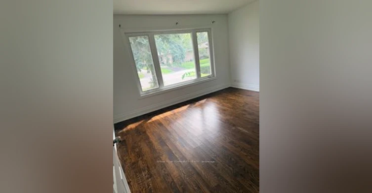 Main Floor-16 Urbandale Avenue, Toronto, ON, M2M 2H1 - 8