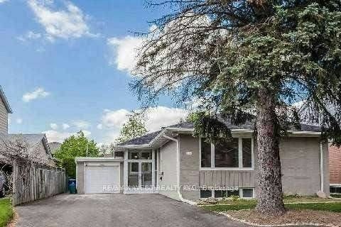 Main Floor-16 Urbandale Avenue, Toronto, ON, M2M 2H1