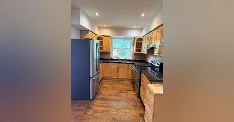 Main Floor-16 Urbandale Avenue, Toronto, ON, M2M 2H1 - 3