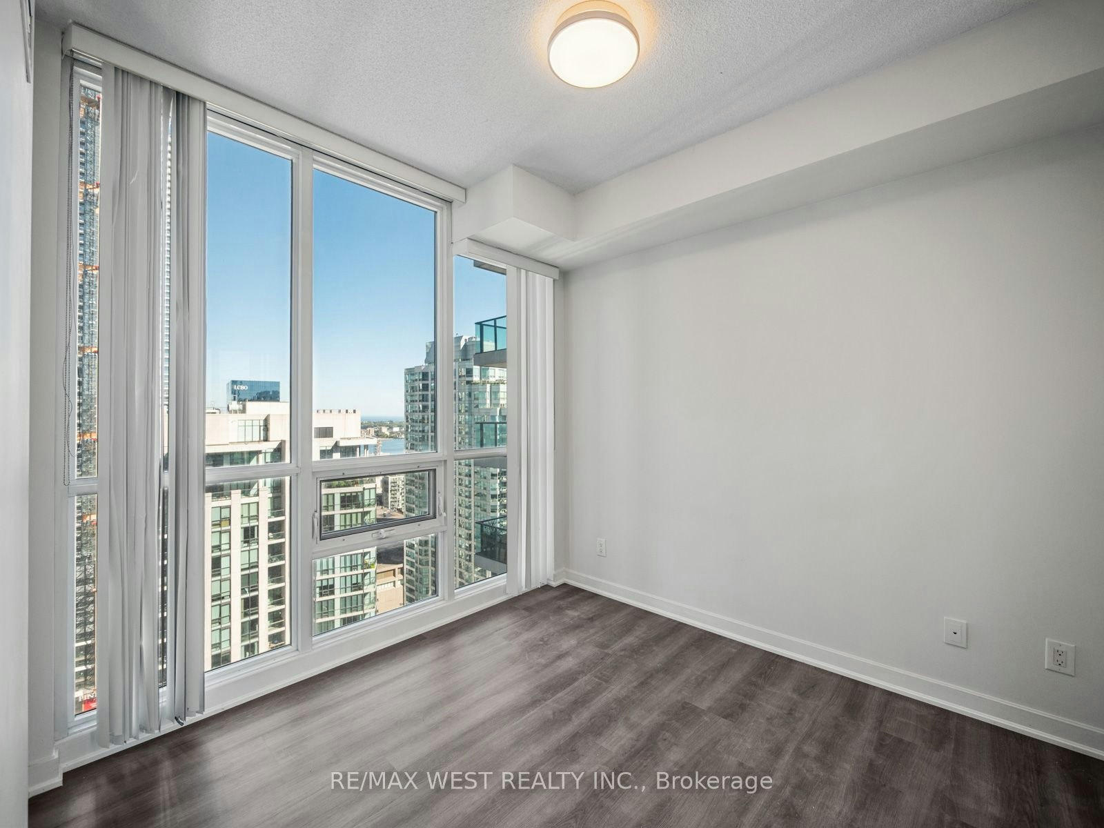 3104-33 Bay Street, Toronto, ON, M5J 2Z3 - 14