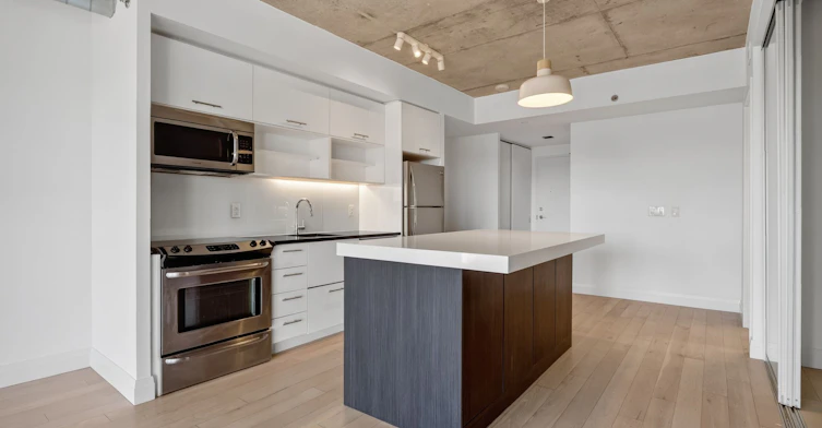 701-32 Trolley Crescent, Toronto, ON, M5A 0E9 - 9