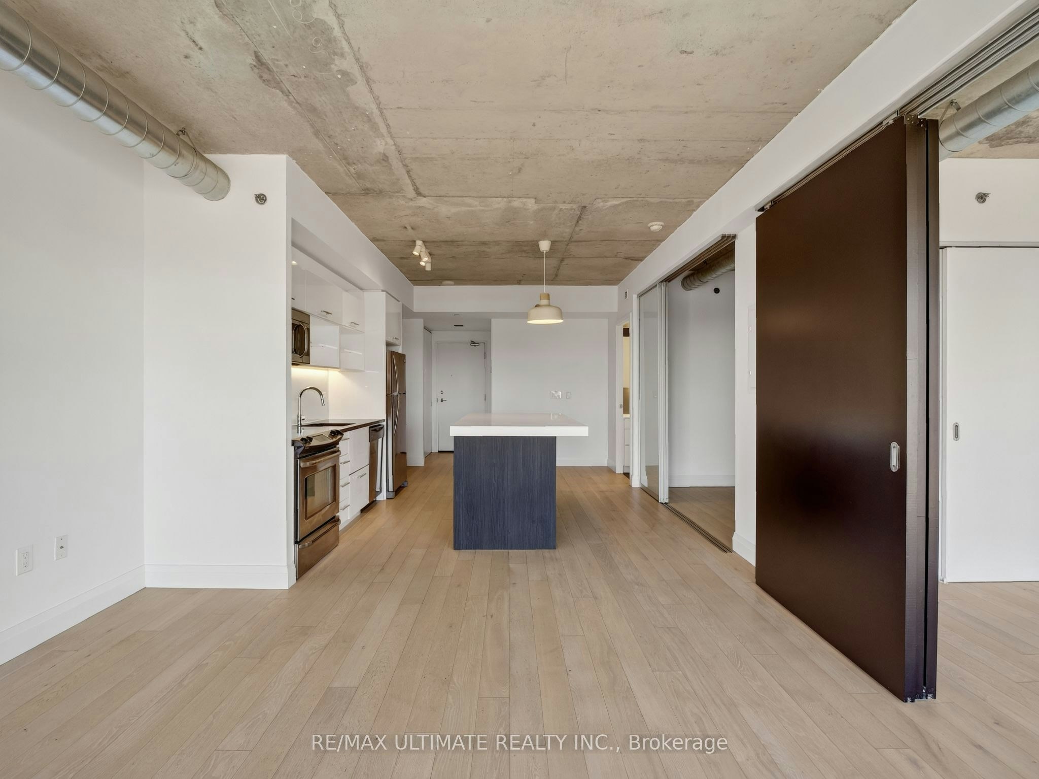 701-32 Trolley Crescent, Toronto, ON, M5A 0E9 - 10