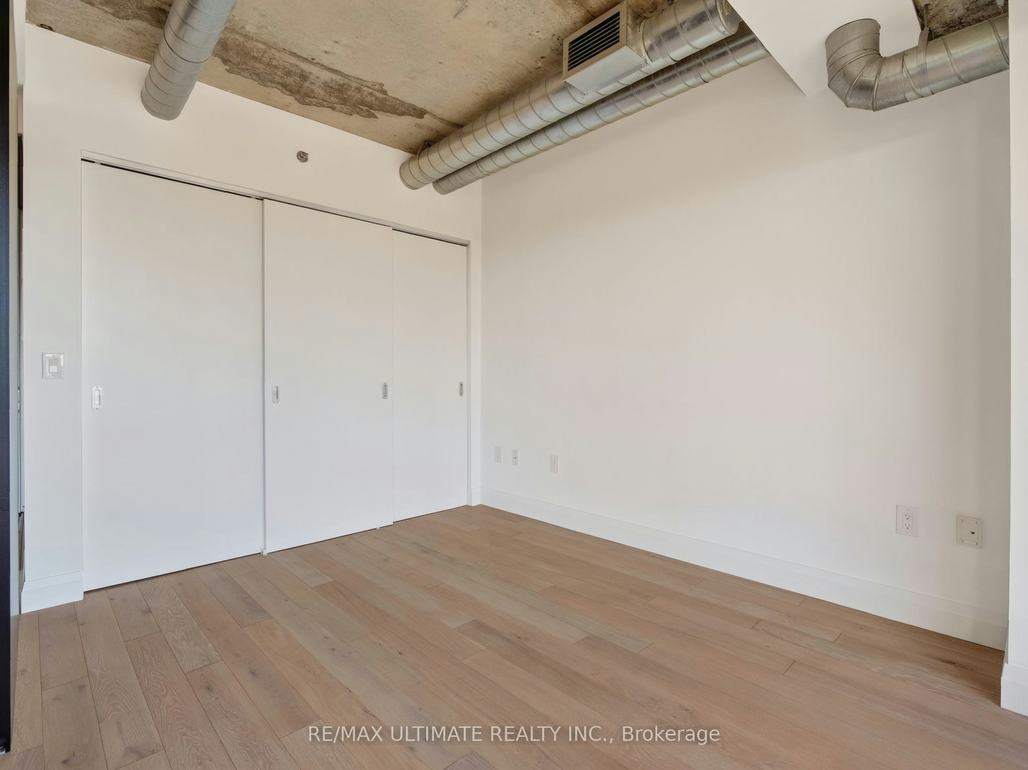 701-32 Trolley Crescent, Toronto, ON, M5A 0E9 - 19