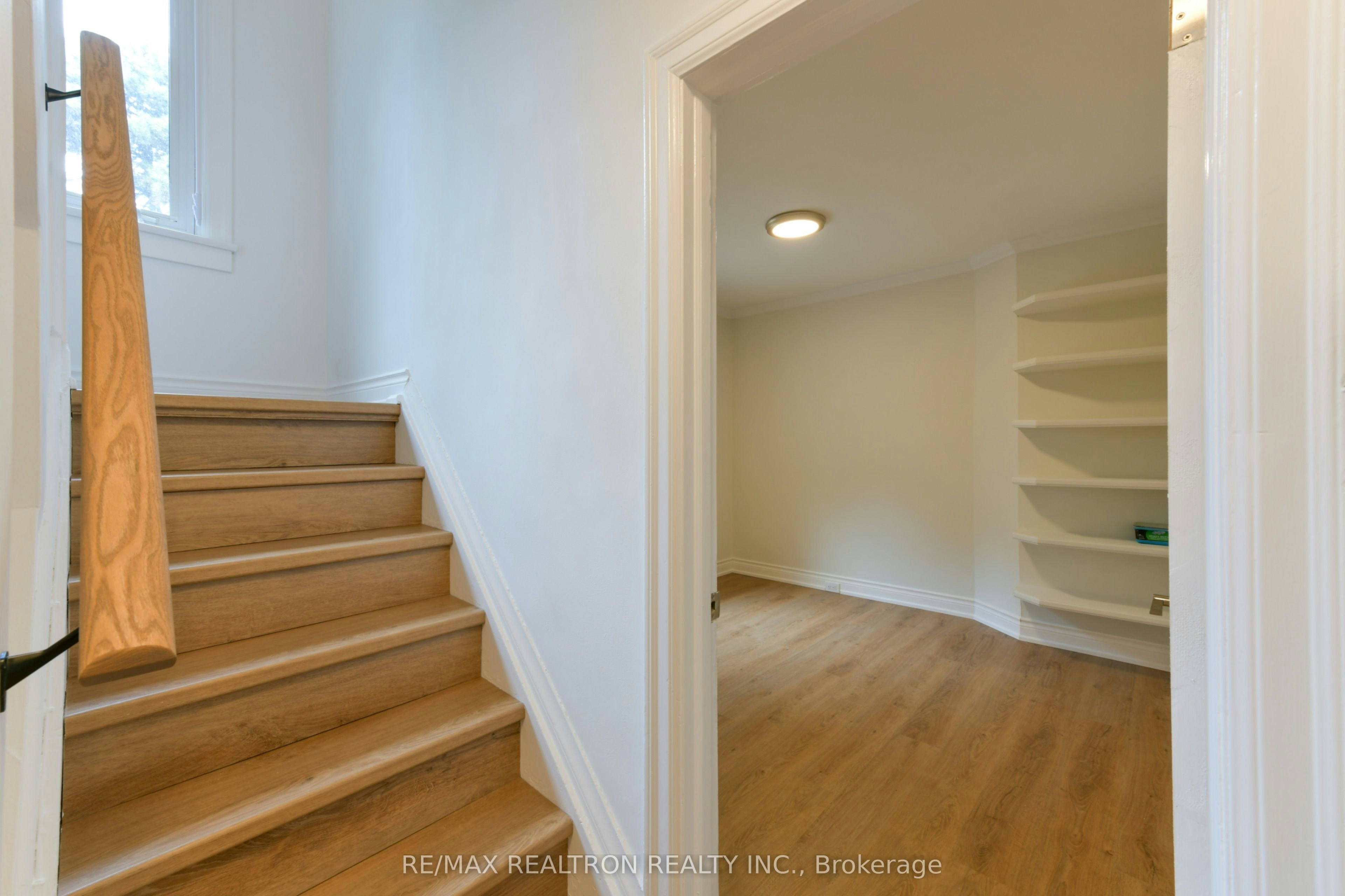 150 Upper Canada Drive, Toronto, ON, M2P 1S8 - 23