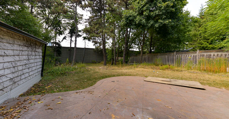 150 Upper Canada Drive, Toronto, ON, M2P 1S8 - 4