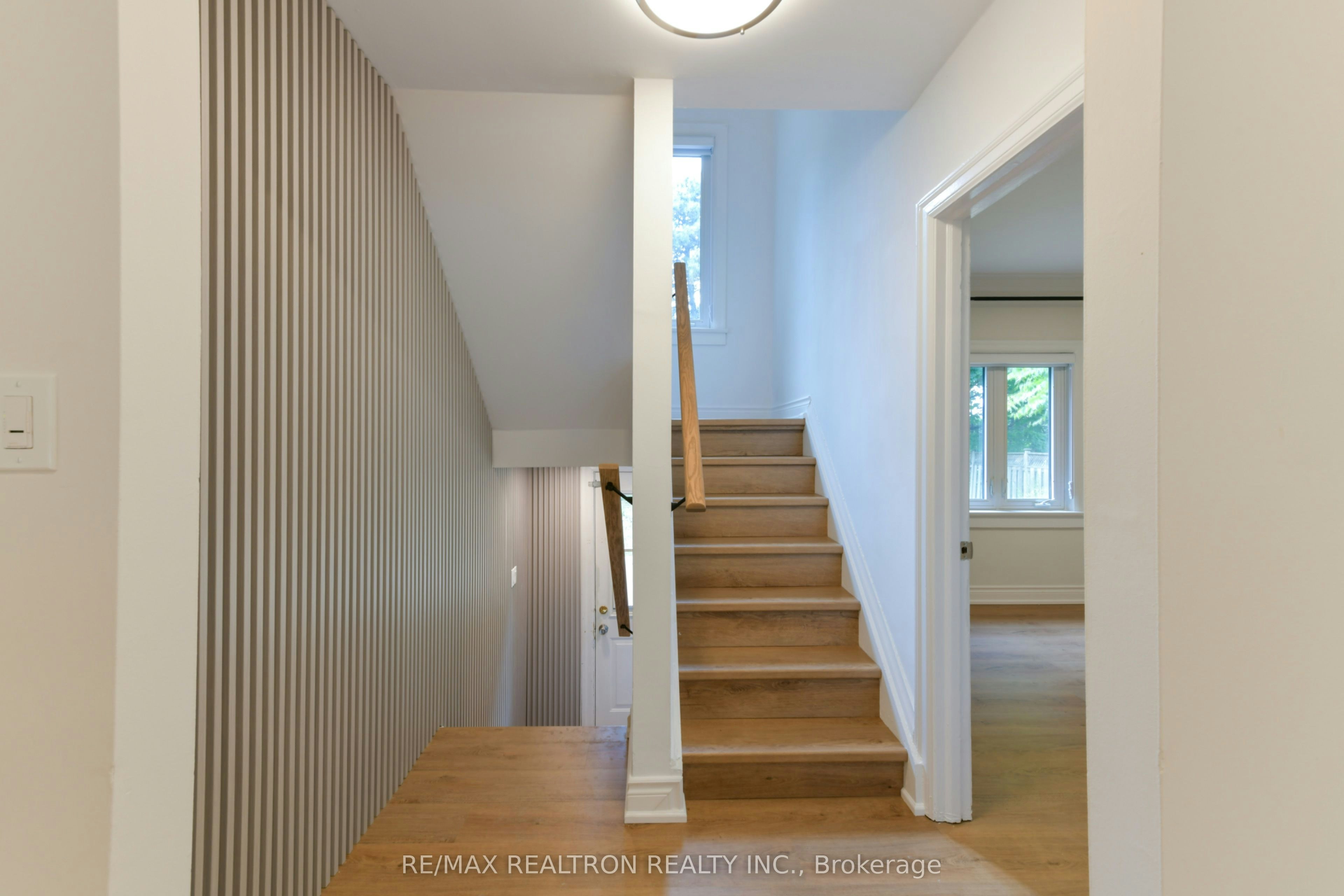 150 Upper Canada Drive, Toronto, ON, M2P 1S8 - 22