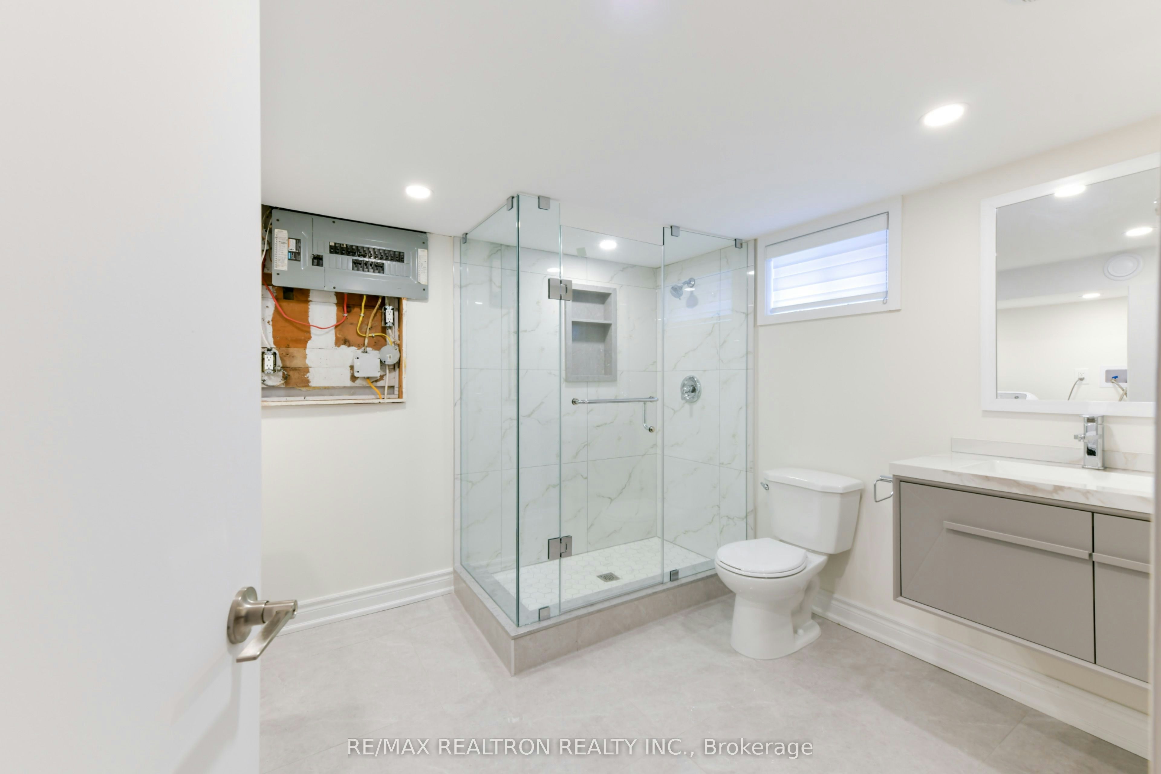 150 Upper Canada Drive, Toronto, ON, M2P 1S8 - 44