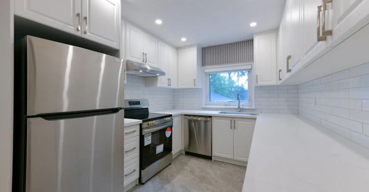 150 Upper Canada Drive, Toronto, ON, M2P 1S8 - 17