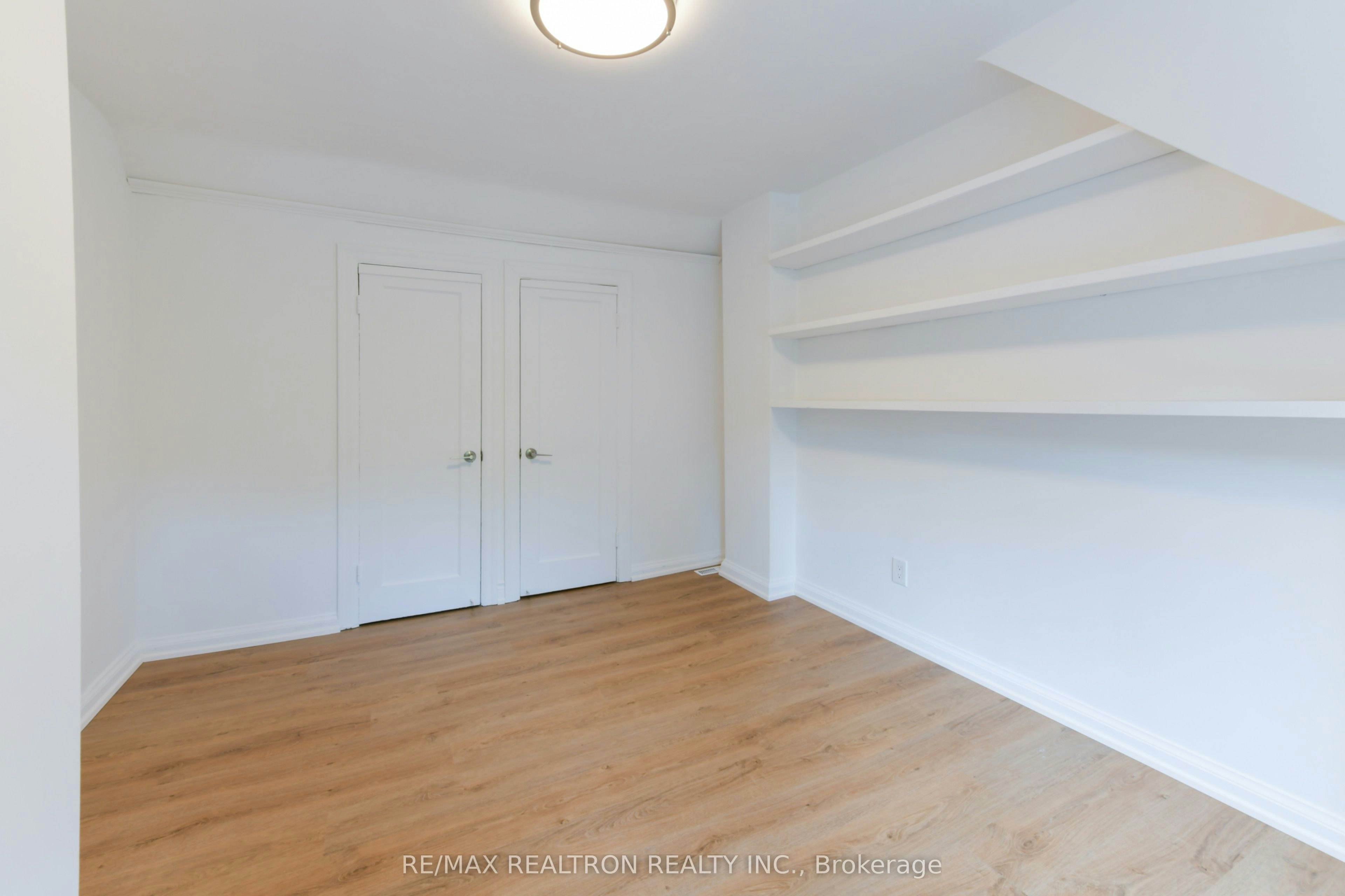 150 Upper Canada Drive, Toronto, ON, M2P 1S8 - 32