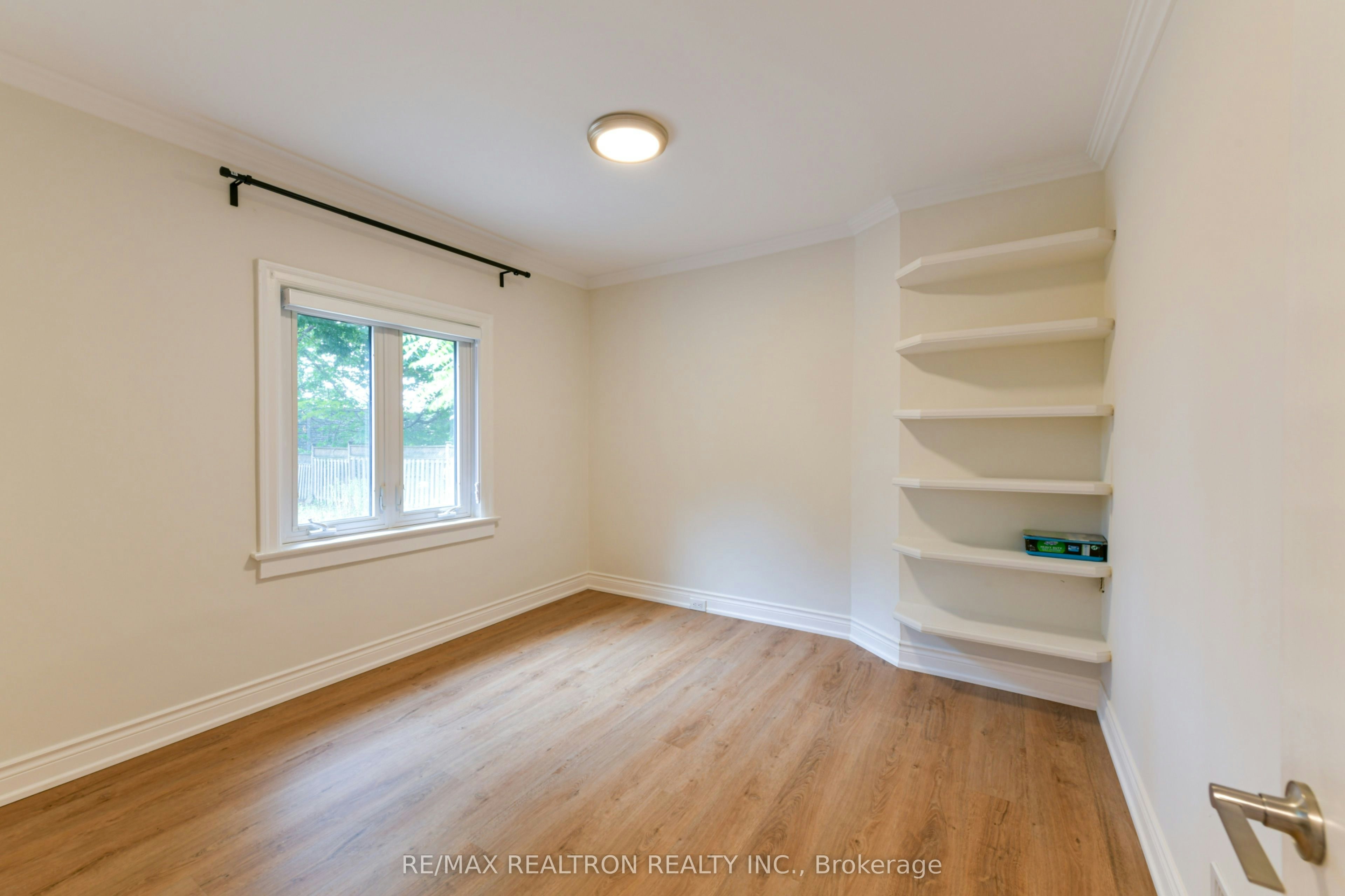 150 Upper Canada Drive, Toronto, ON, M2P 1S8 - 24