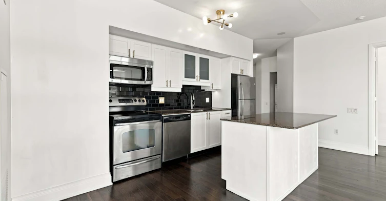 4411-2191 Yonge Street, Toronto, ON, M4S 3H8 - 6