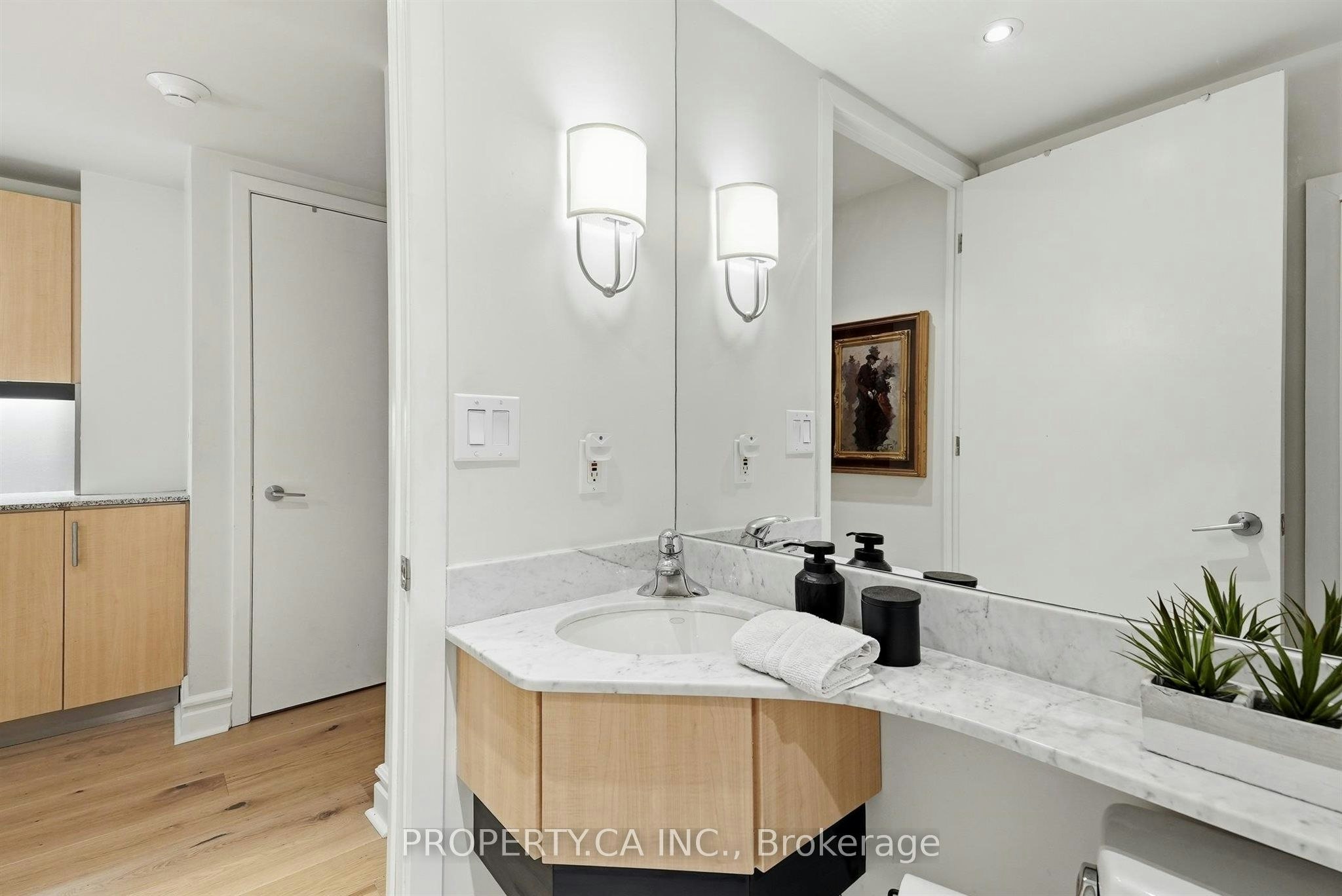 350 Wellington Street, Toronto, ON, M5V 3W9 - 23