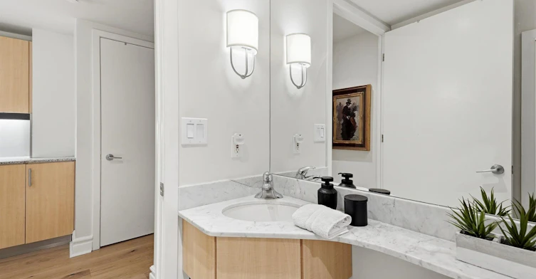 350 Wellington Street, Toronto, ON, M5V 3W9 - 23
