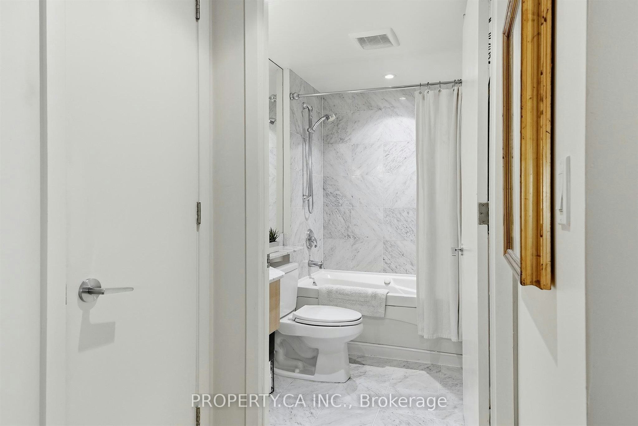 350 Wellington Street, Toronto, ON, M5V 3W9 - 21