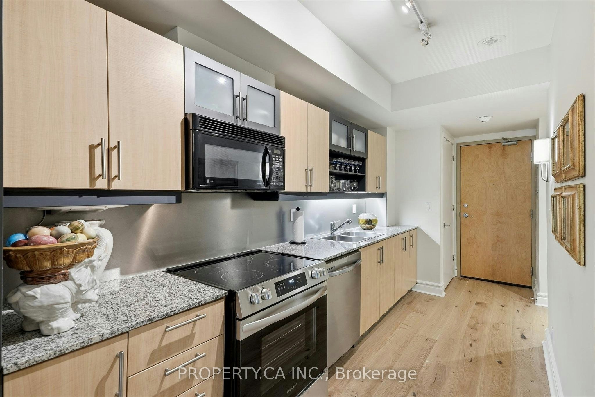 350 Wellington Street, Toronto, ON, M5V 3W9 - 6