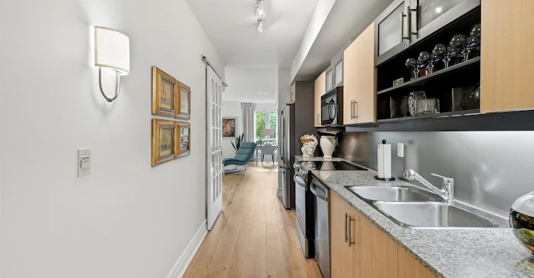 350 Wellington Street, Toronto, ON, M5V 3W9 - 4