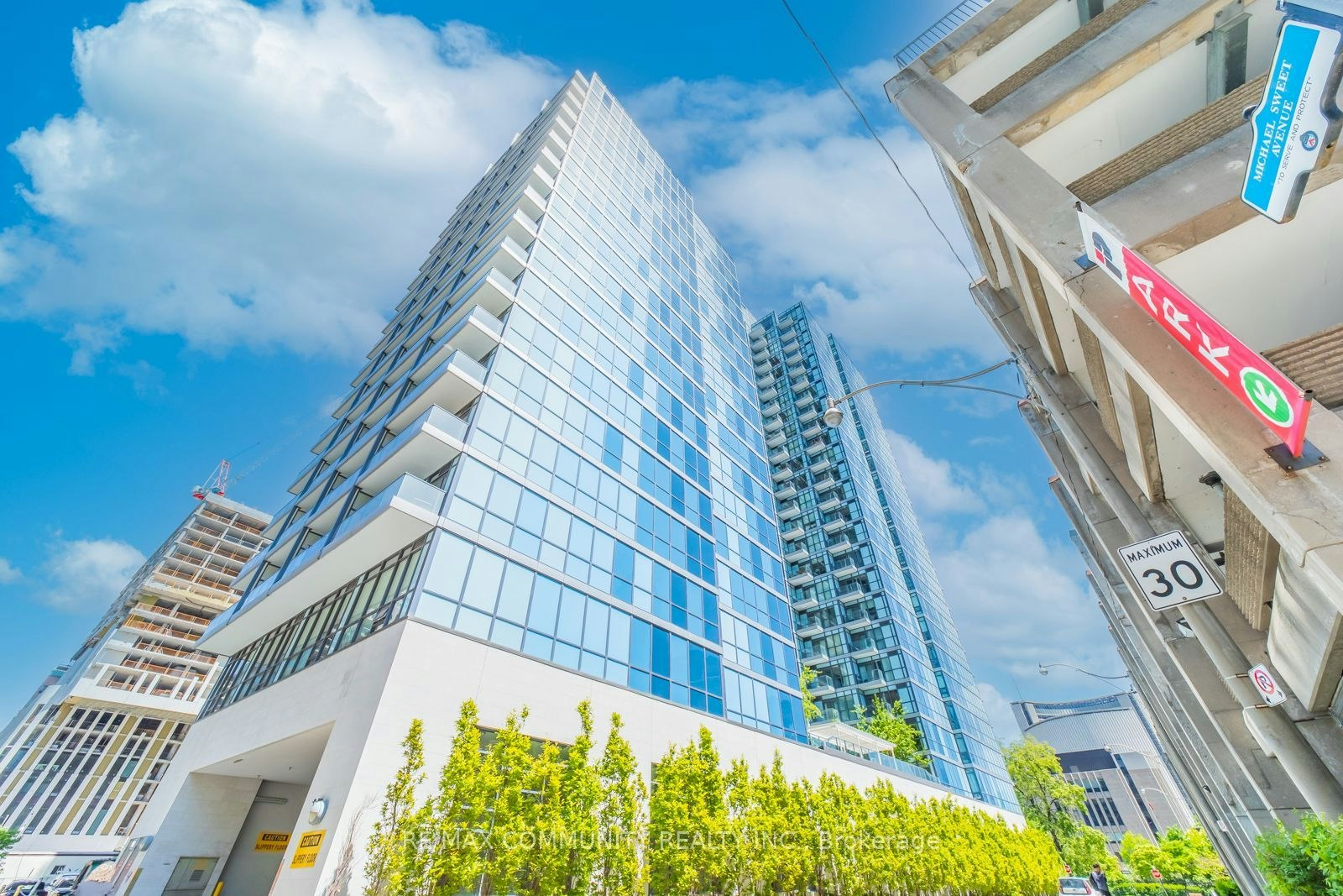 1210-210 Simcoe Street, Toronto, ON, M5T 0A9