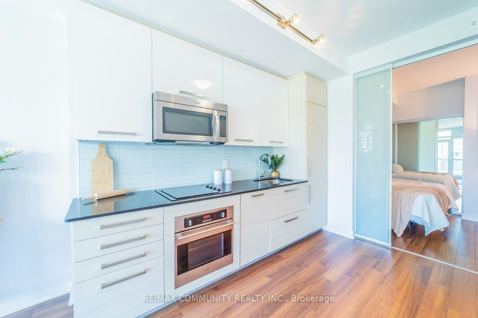 1210-210 Simcoe Street, Toronto, ON, M5T 0A9 - 13