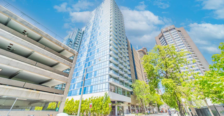 1210-210 Simcoe Street, Toronto, ON, M5T 0A9 - 2