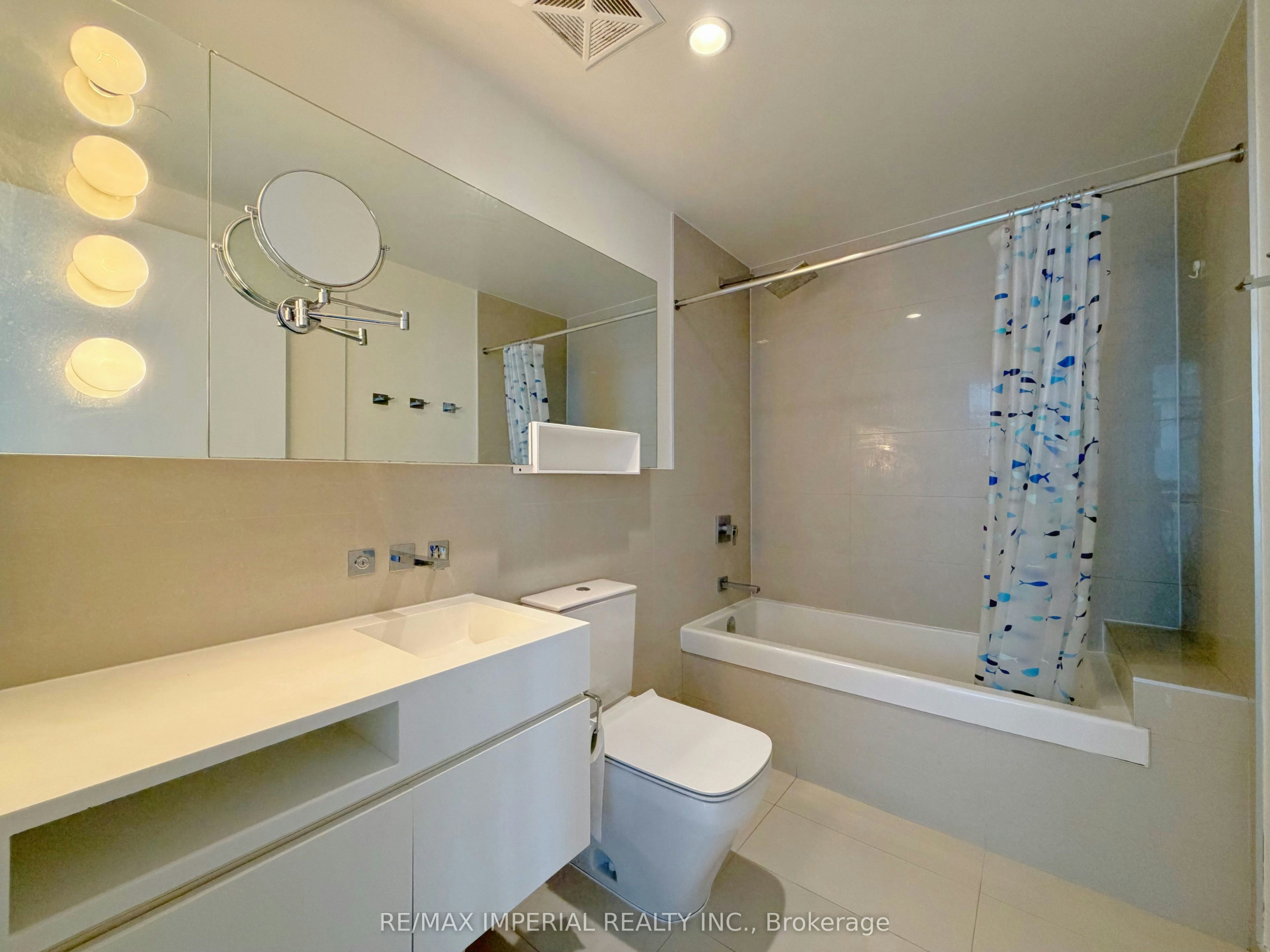 4011-45 Charles Street E, Toronto, ON, M4Y 0B8 - 15