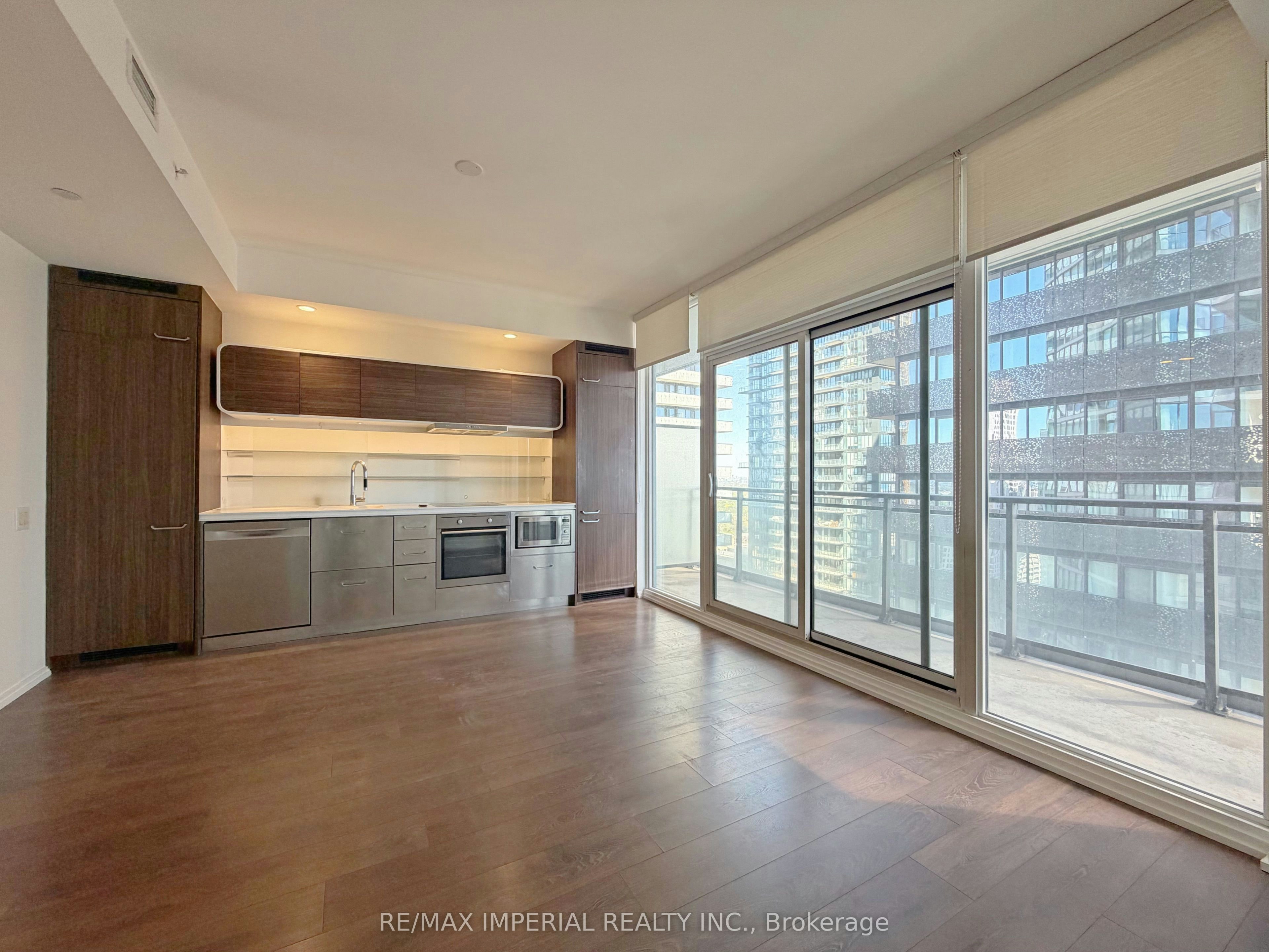 4011-45 Charles Street E, Toronto, ON, M4Y 0B8 - 8