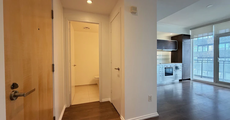 4011-45 Charles Street E, Toronto, ON, M4Y 0B8 - 5