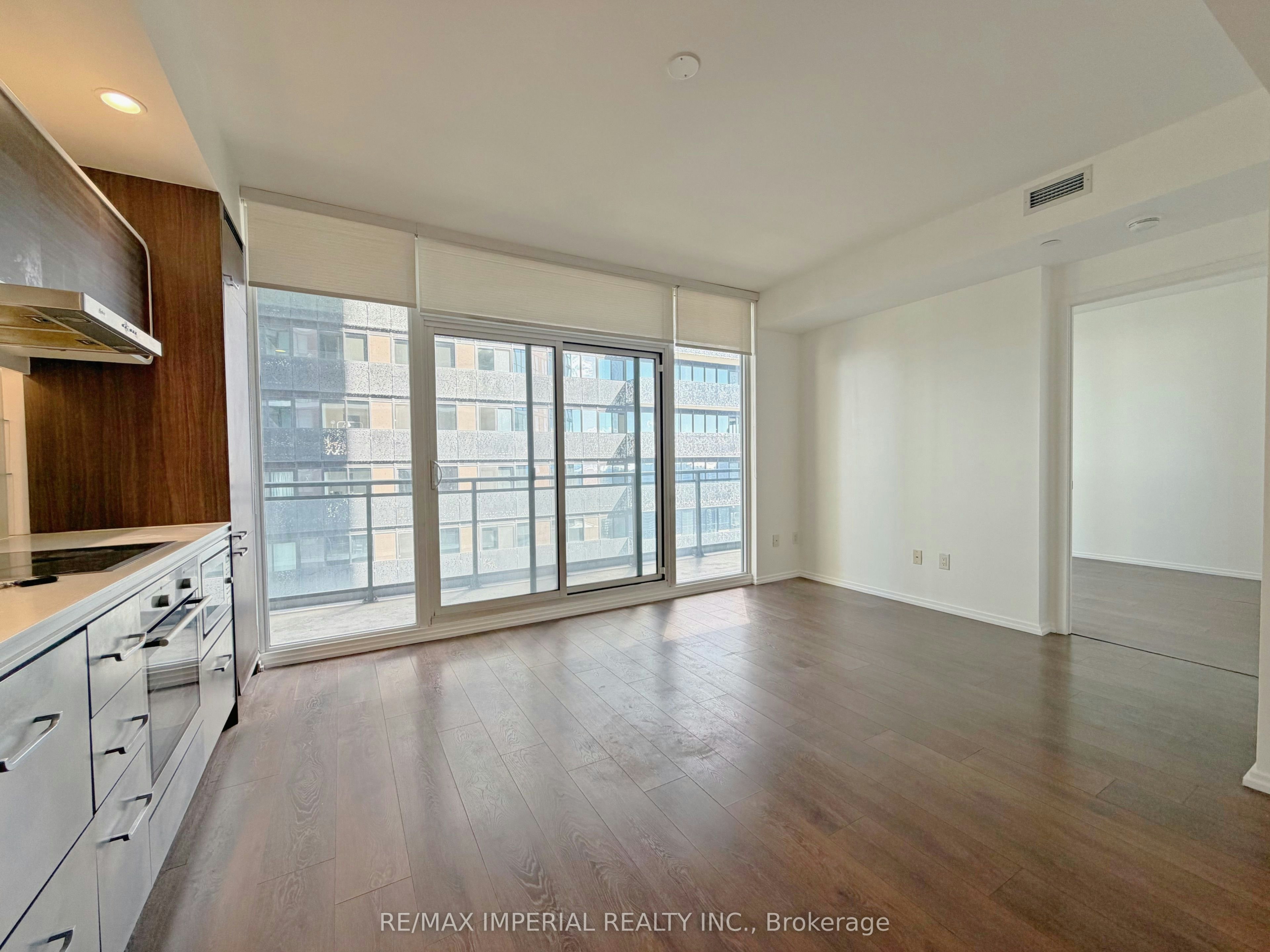 4011-45 Charles Street E, Toronto, ON, M4Y 0B8 - 10