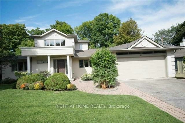 28 Restwell Crescent, Toronto, ON, M2K 2A3
