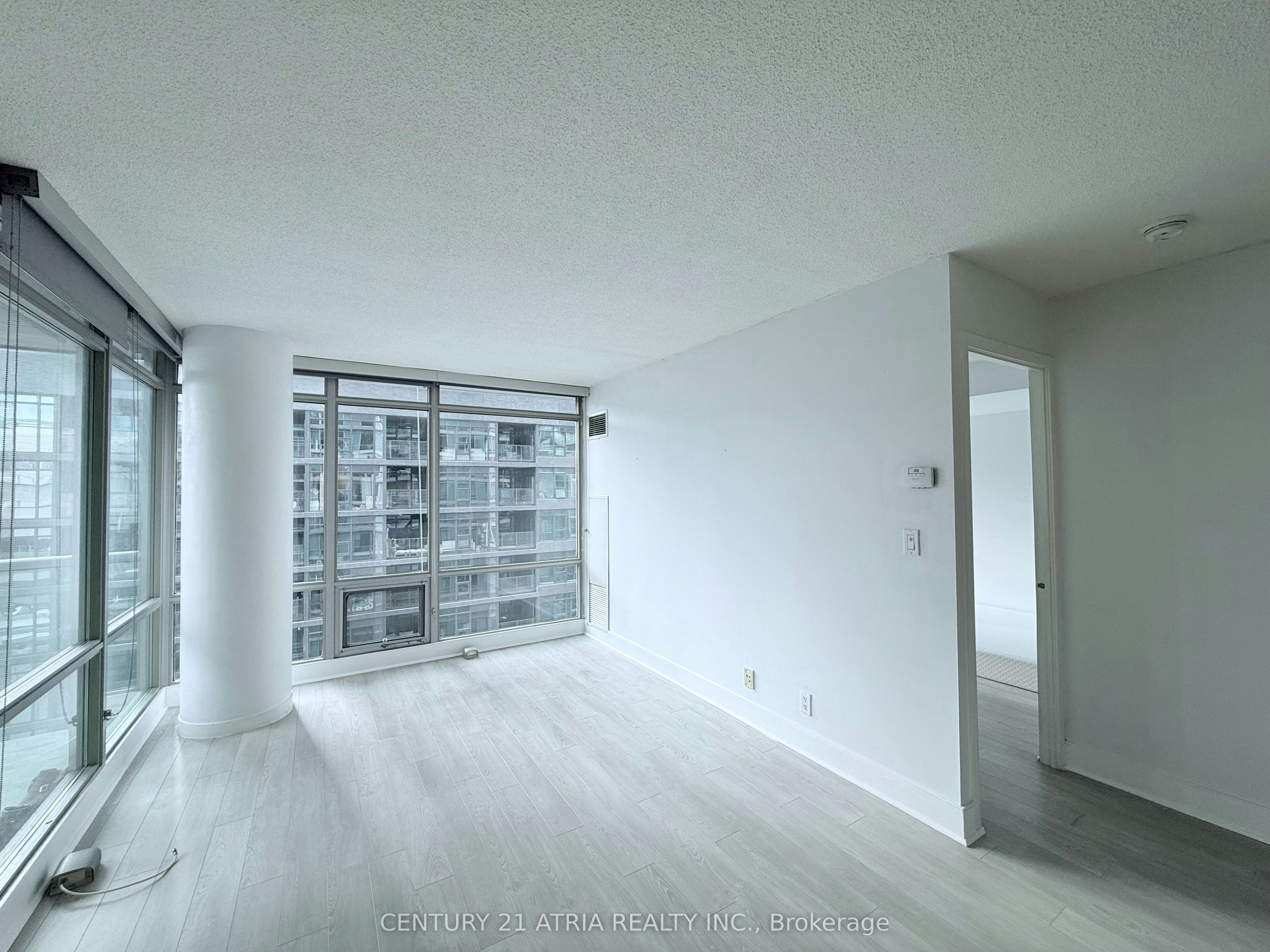 1106-81 Navy Wharf Court, Toronto, ON, M5V 3S2