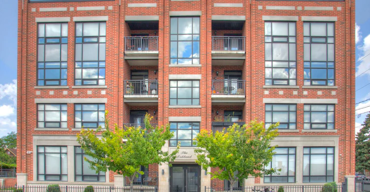 202-458 Oakwood Avenue, Toronto, ON, M6E 2W6