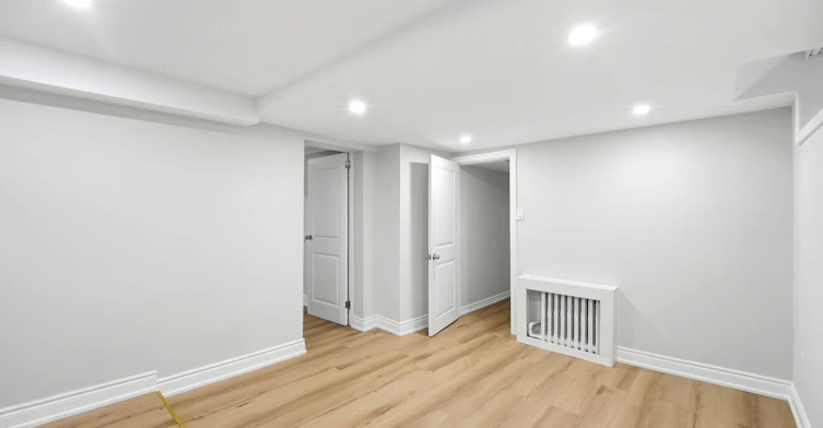Basement-117 Cheritan Avenue, Toronto, ON, M4R 1S8 - 8