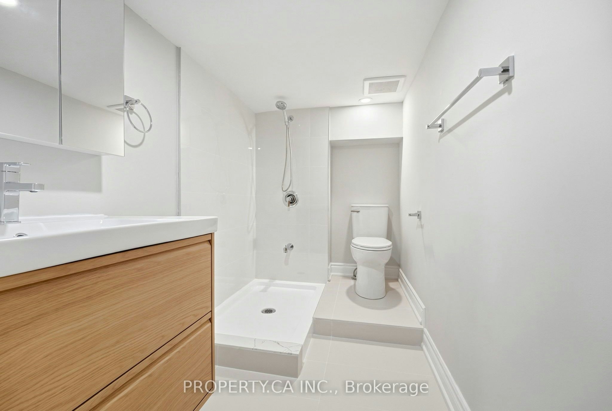 Basement-117 Cheritan Avenue, Toronto, ON, M4R 1S8 - 13