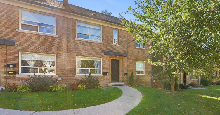 Basement-117 Cheritan Avenue, Toronto, ON, M4R 1S8 - 2