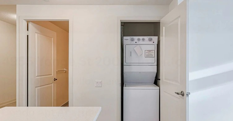 1203-4955 Yonge Street, Toronto, ON, M2N 0L8 - 4