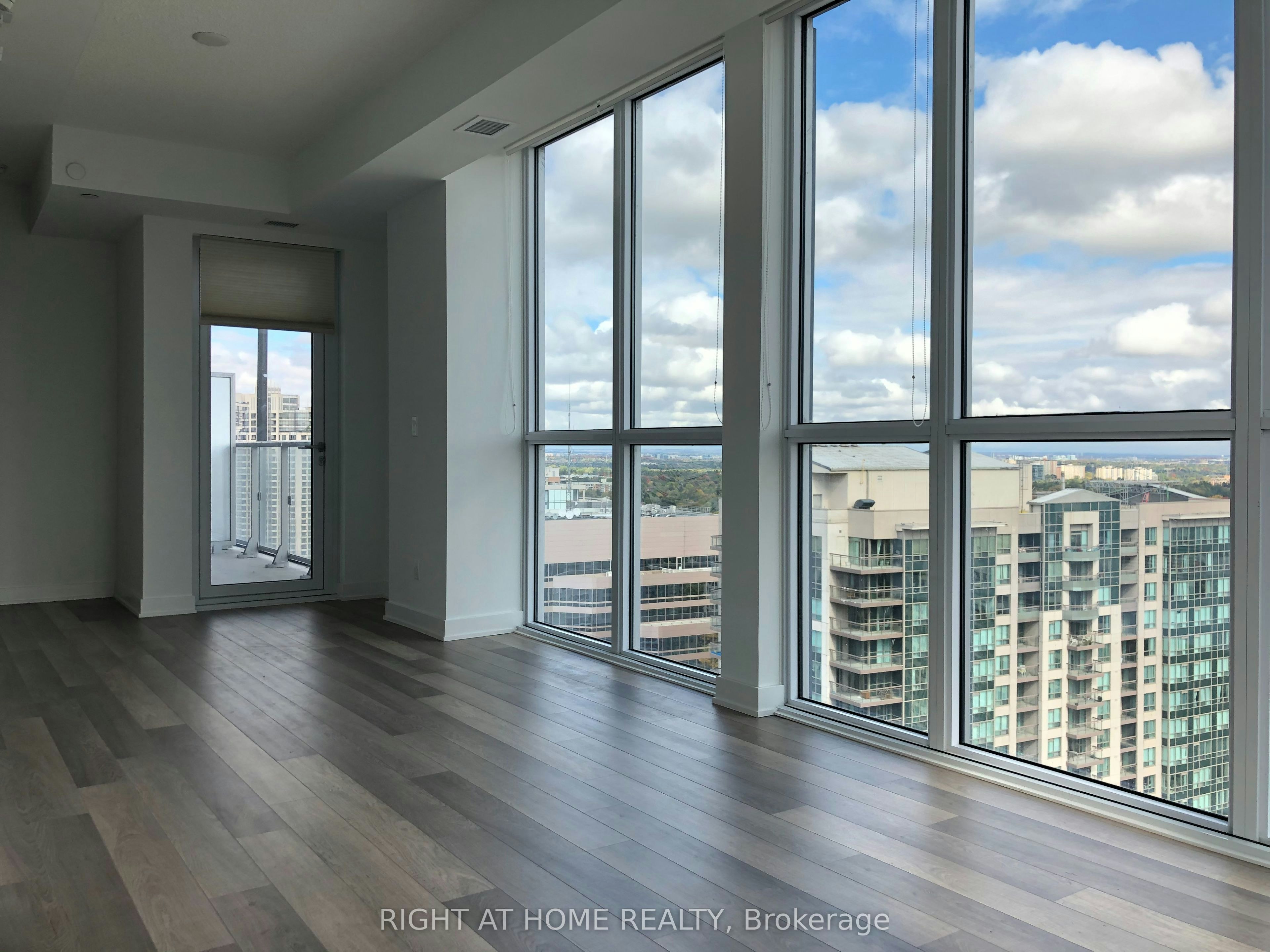 2207-5180 Yonge Street, Toronto, ON, M2N 0K5 - 6