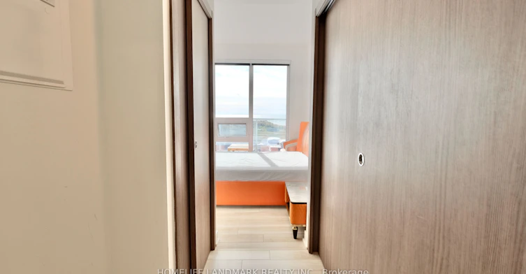 4016-17 Bathurst Street, Toronto, ON, M5V 0N1 - 13