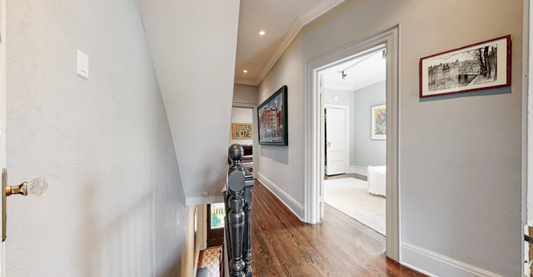 Main-440 Sackville Street, Toronto, ON, M4X 1T2 - 17